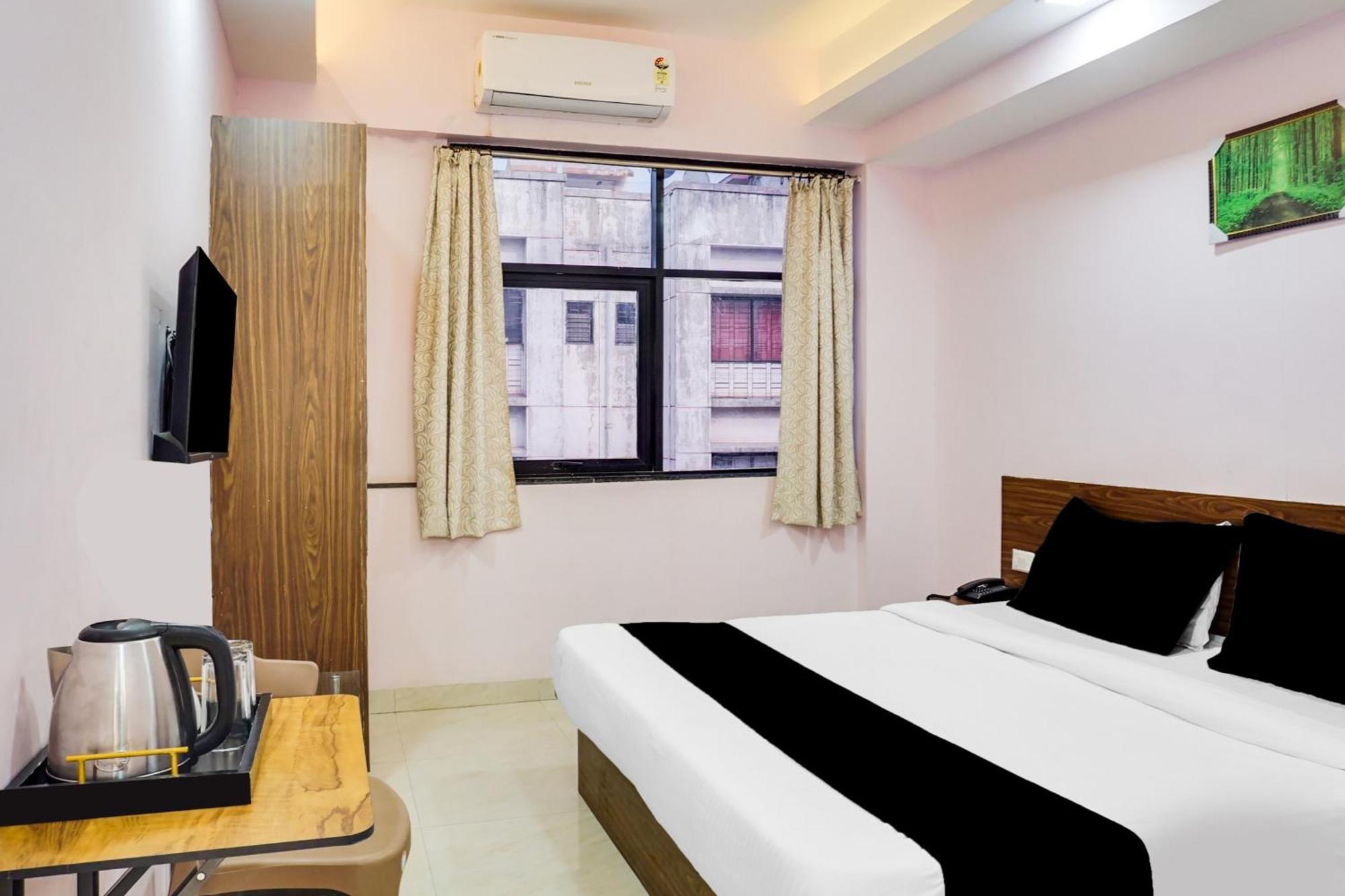 Super Collection O Chandan Nagar Kharadi Formerly Kharadi Inn Pune Exterior photo