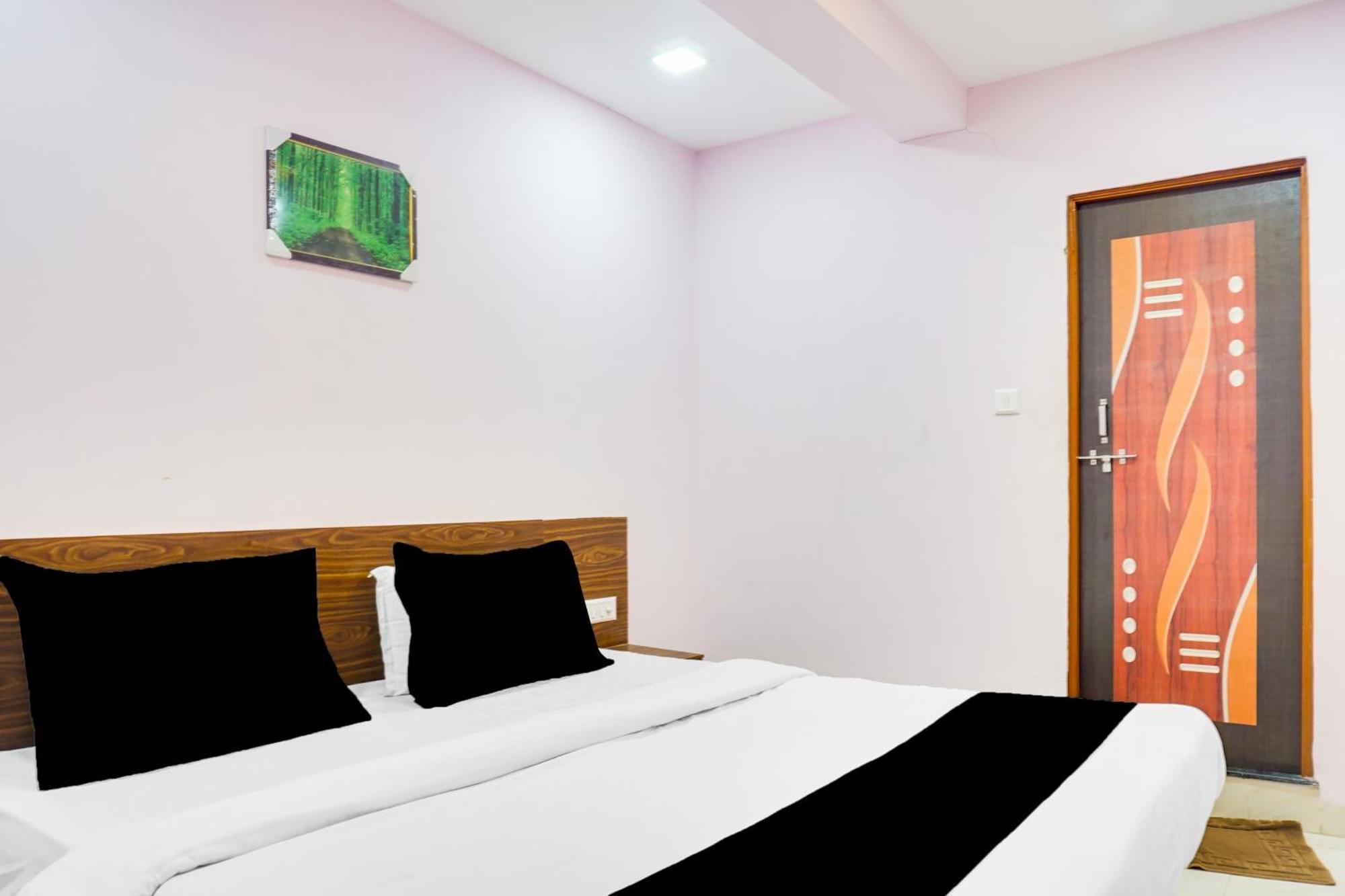 Super Collection O Chandan Nagar Kharadi Formerly Kharadi Inn Pune Exterior photo